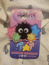 Load image into Gallery viewer, Dust Sprite V.2 Keychain